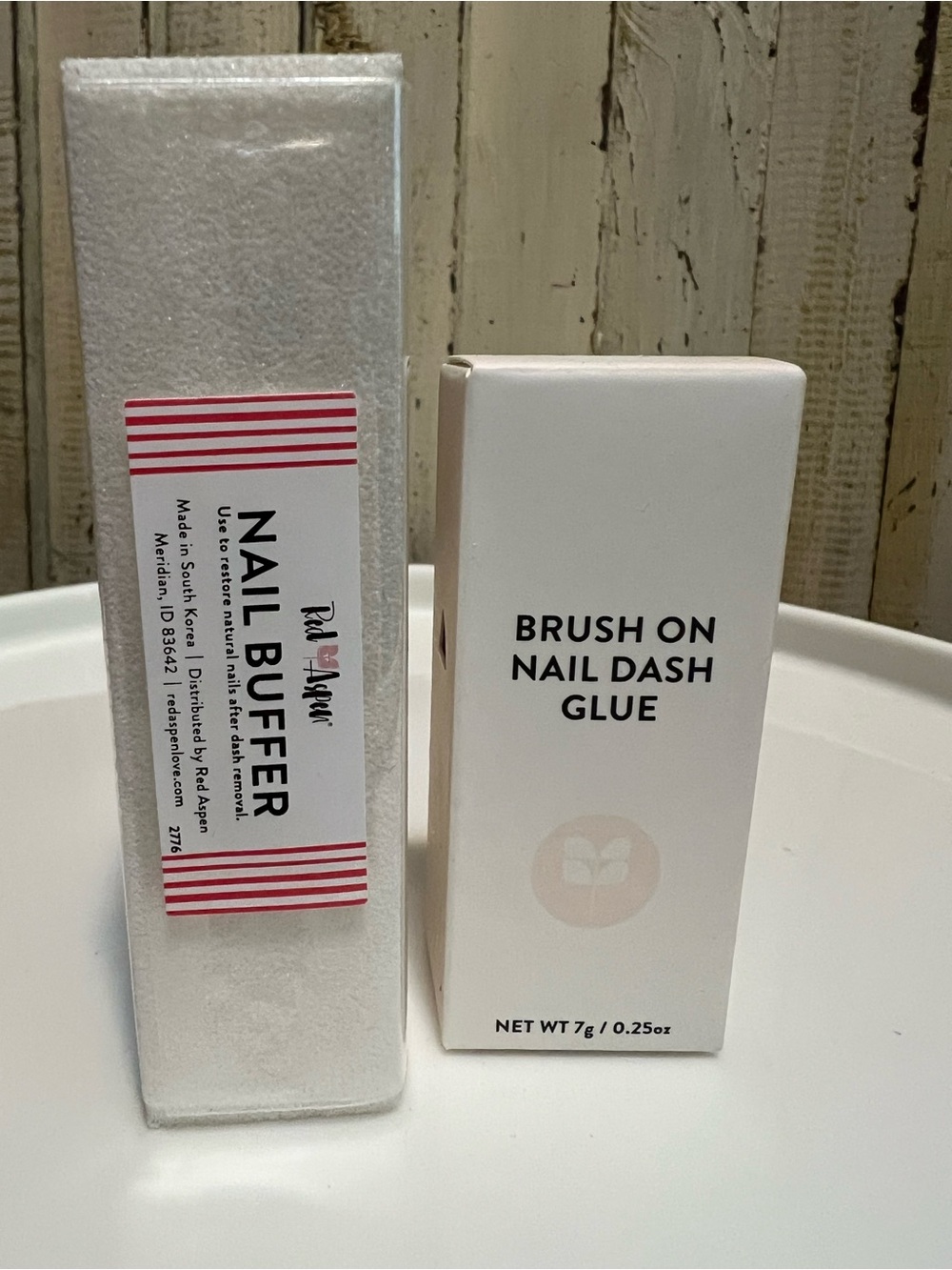 New Red Aspen, Brush On Nail Dash Glue & Nail Buffer Set